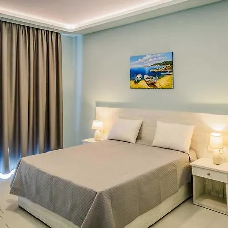 Vila Aghios Sostis Sleeps 4 With Pool Air Con And Wifi